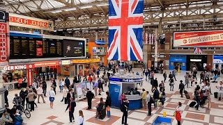 A Walk Through The London Victoria Station London England [upl. by Easton]