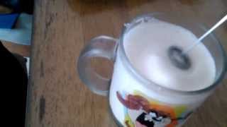 Aerolatte Review Frothing Cold Milk In Under 1 Minute [upl. by Duck19]